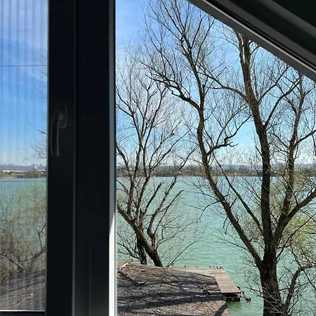 Holiday home River House Zizi *